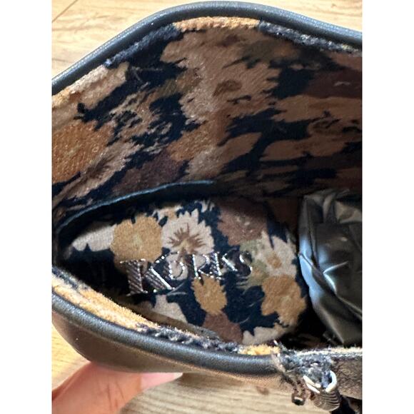 Korks Women's Destiny Black Boots Size 10 NWOT Man Made Upper Chic Flattering - Picture 15 of 15